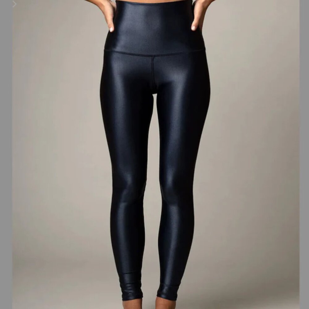 Emily Hsu Designs Navy Lacquer Sneaker Length Leggings BNWT Size S